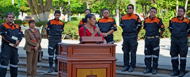 Augura Indira éxito para Cuauhtémoc en 2014