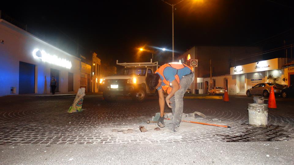 Reparan millonarias calles de VdeÁ
