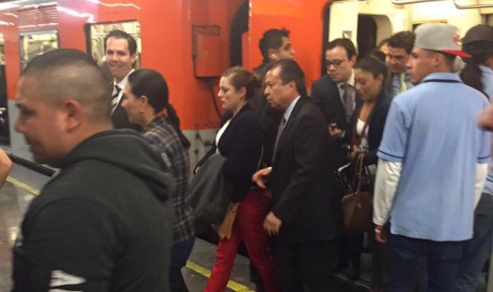 cesar camacho metro