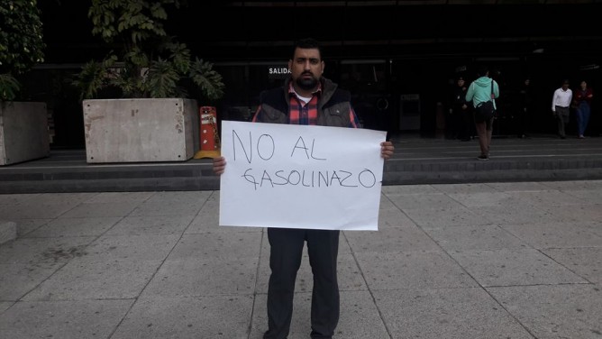 Alcalde protesta contra mega gasolinazo