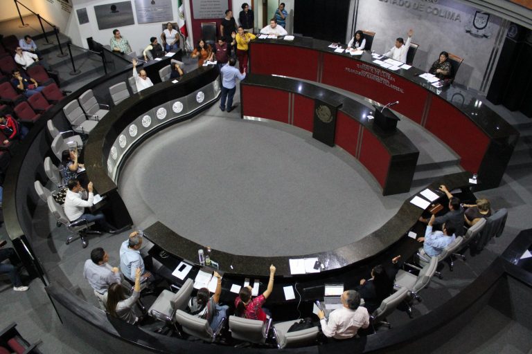 Duplicó Congreso de Colima gasto interno