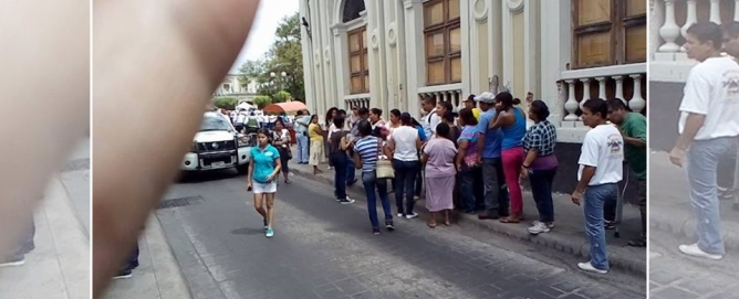 Pagaron 50 y 100 pesos a vendedores ambulantes por desfilar el 1 de mayo