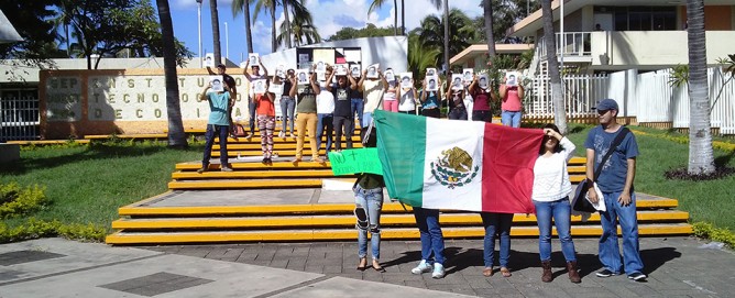 Reprueban 413 estudiantes del Tec de Colima postura anti-marchas de su director